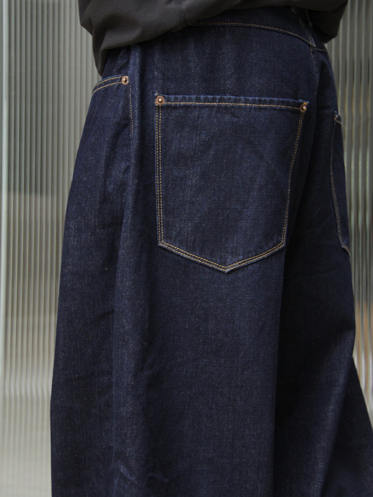 environe / P19 BAGGY INDIGO JEANS