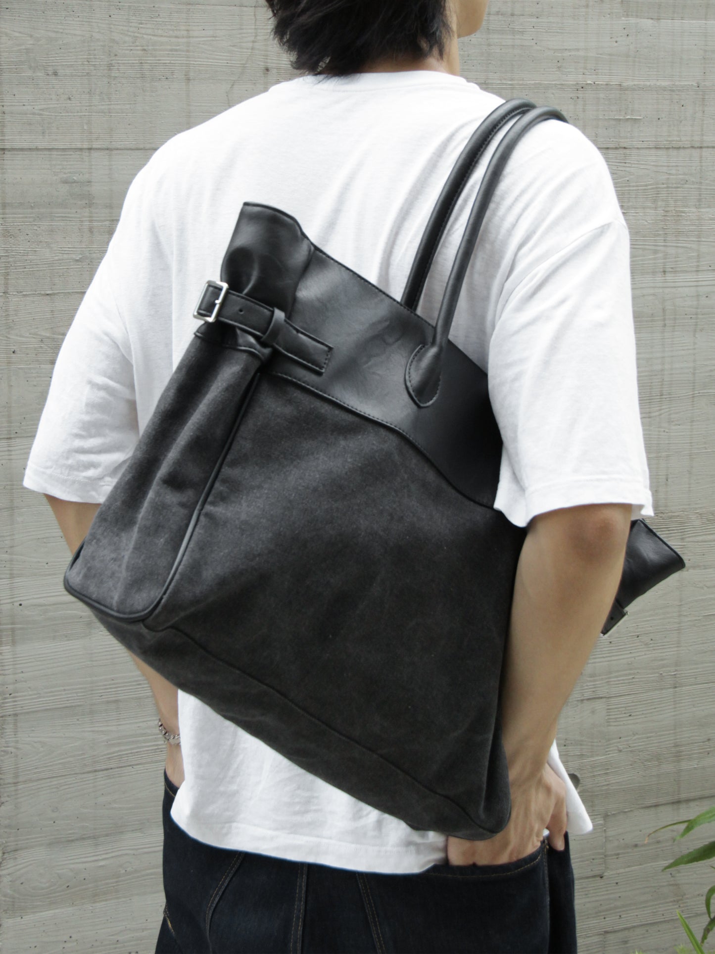 environe / A16 BELTED TOTE BAG