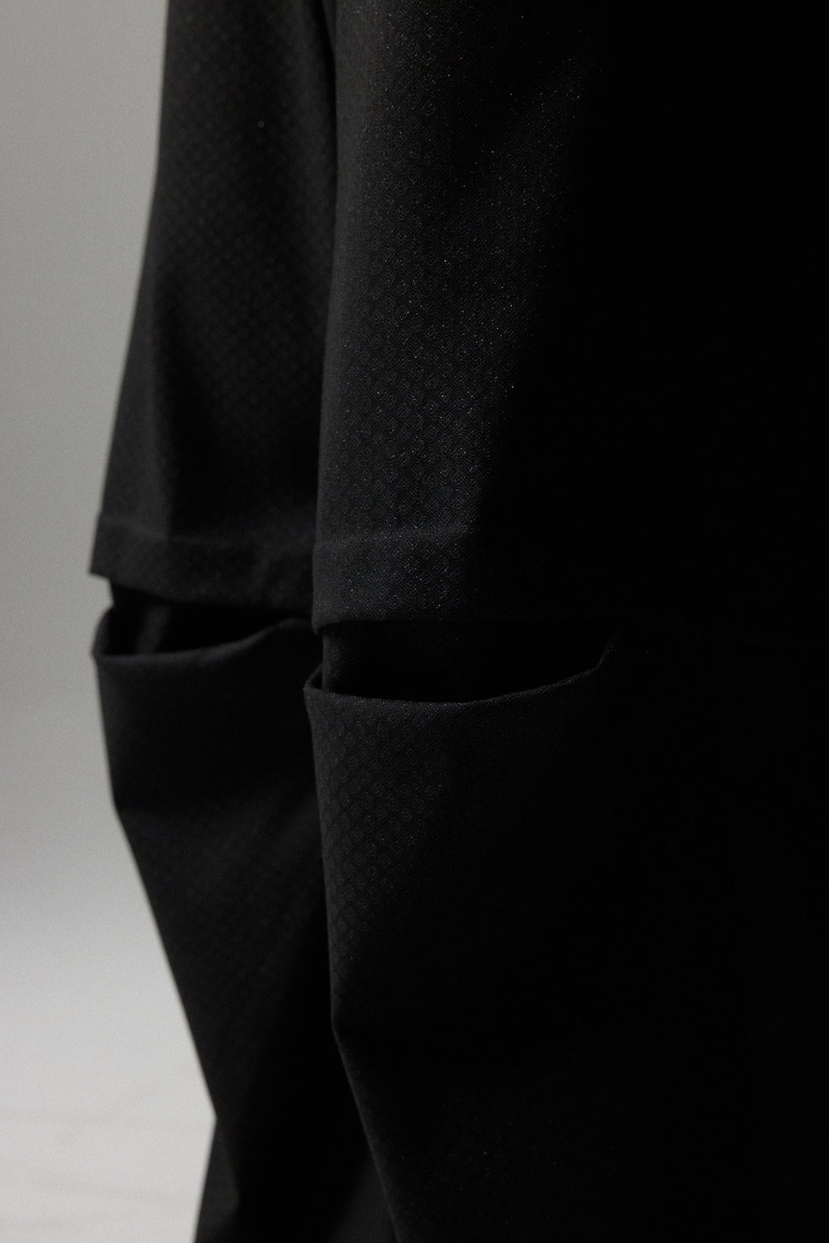 environe / P18 PYTHON PANTS