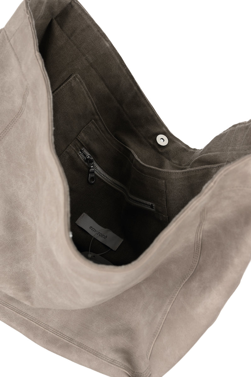 environe / A04 TRAVELLER BAG