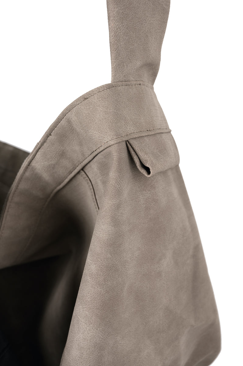 environe / A04 TRAVELLER BAG